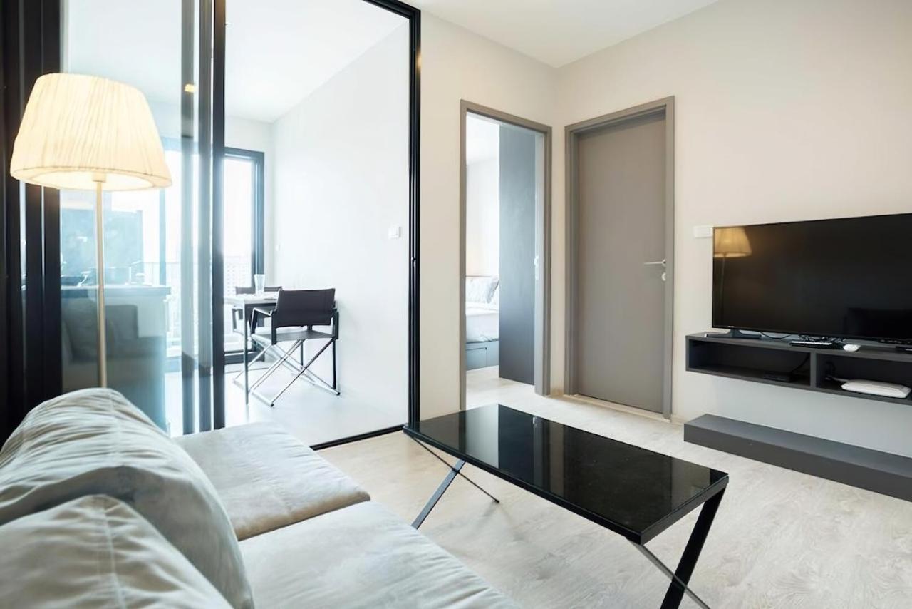 Great Location With Infinity Pool -Central Pattaya Apartment Екстериор снимка