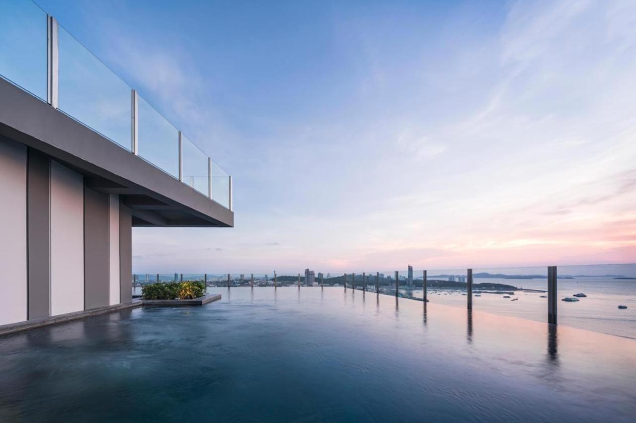 Great Location With Infinity Pool -Central Pattaya Apartment Екстериор снимка