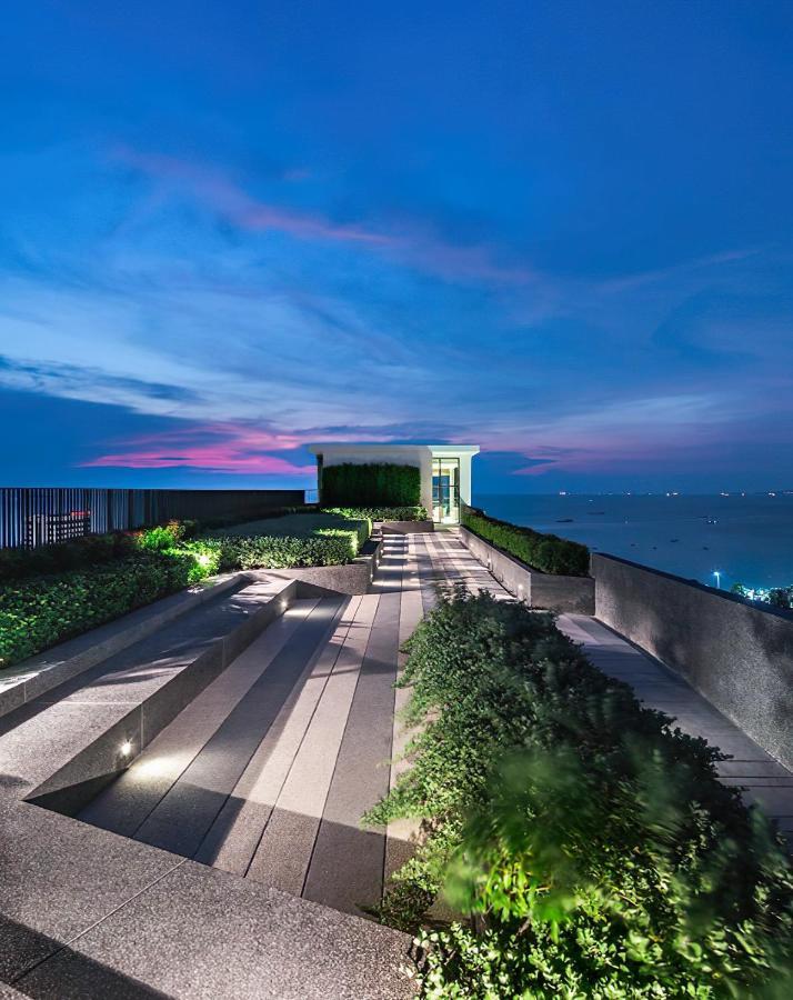 Great Location With Infinity Pool -Central Pattaya Apartment Екстериор снимка