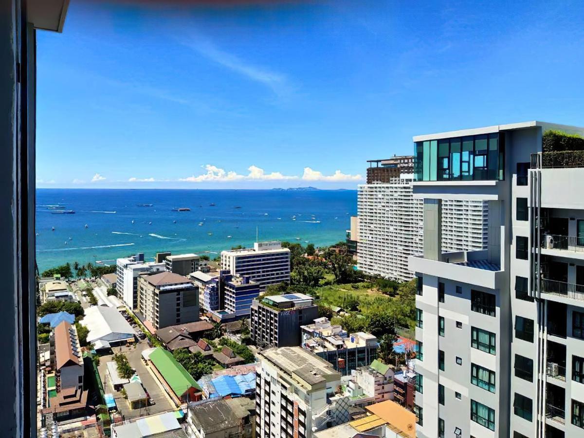 Great Location With Infinity Pool -Central Pattaya Apartment Екстериор снимка