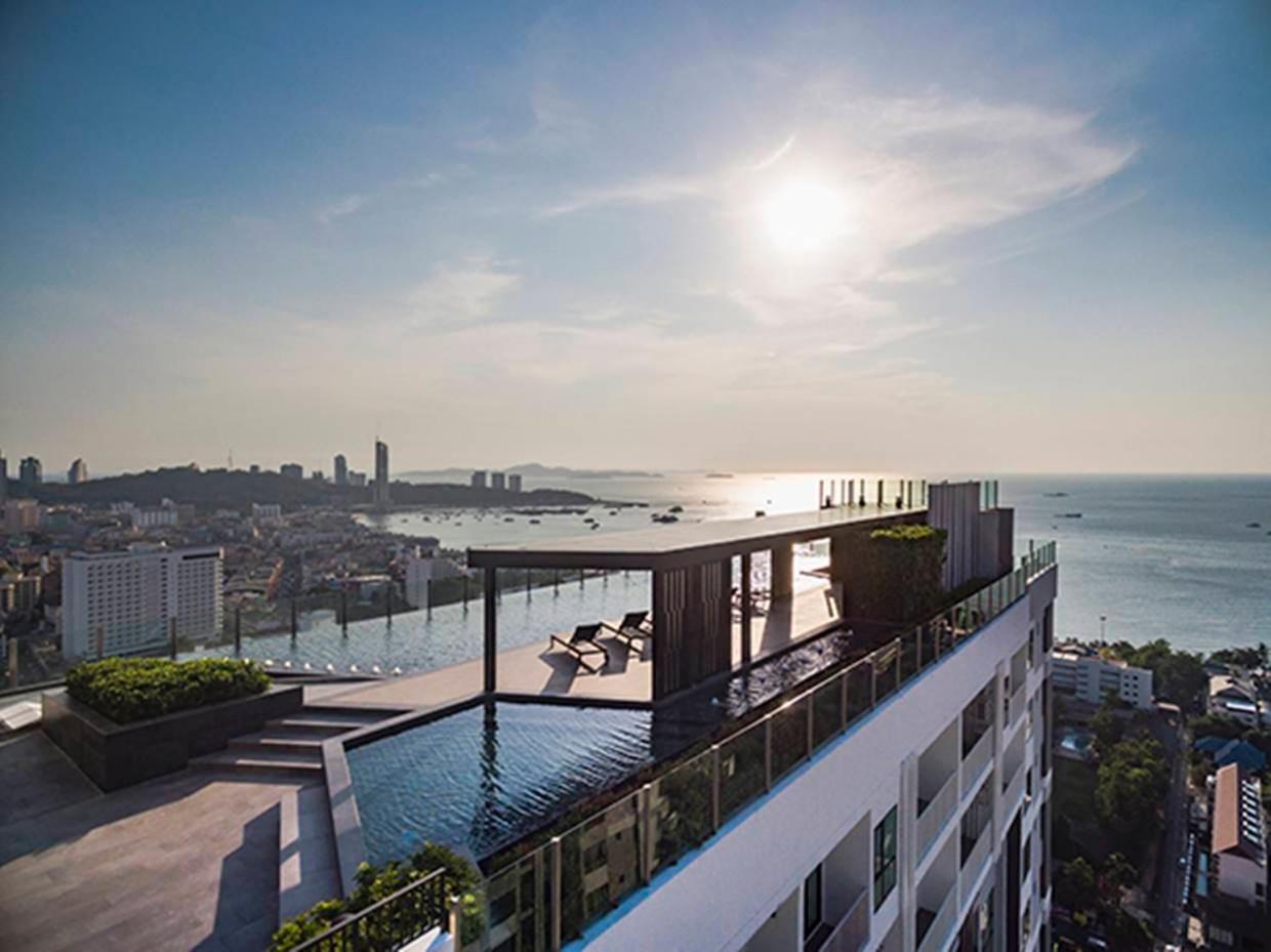Great Location With Infinity Pool -Central Pattaya Apartment Екстериор снимка