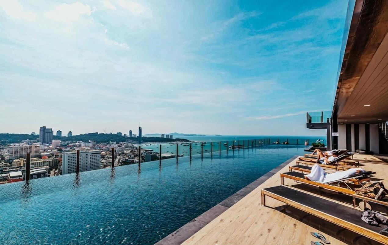 Great Location With Infinity Pool -Central Pattaya Apartment Екстериор снимка