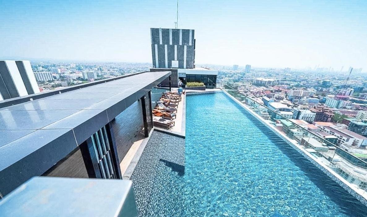 Great Location With Infinity Pool -Central Pattaya Apartment Екстериор снимка